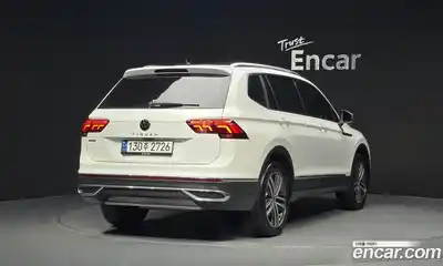 Volkswagen Tiguan 2023 2.0 гидро в Москве № 199109, миниатюра 2