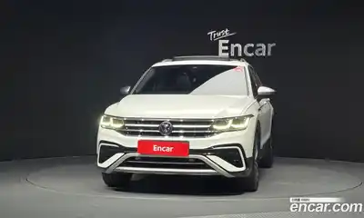 Volkswagen Tiguan 2023 2.0 гидро в Москве № 199109, миниатюра 3