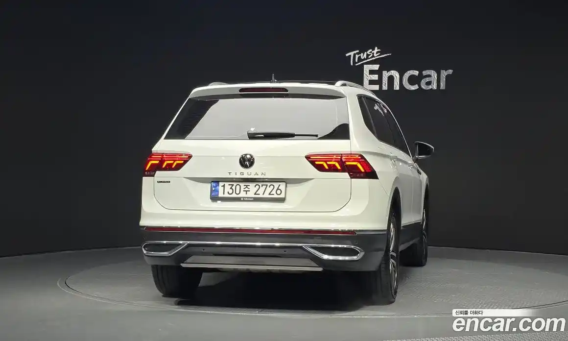 Volkswagen Tiguan 2023 2.0 гидро в Москве № 199109, фото 4