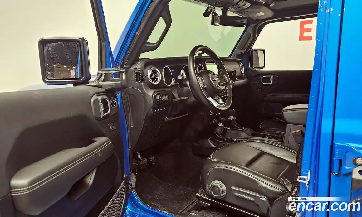Jeep Wrangler 2021 2.0 гидро в Москве № 199408, фото 11