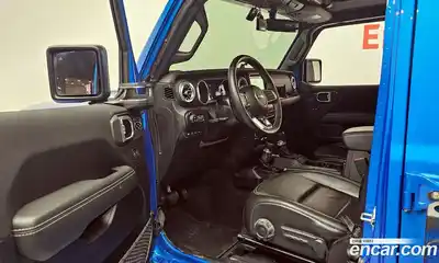 Jeep Wrangler 2021 2.0 гидро в Москве № 199408, миниатюра 11