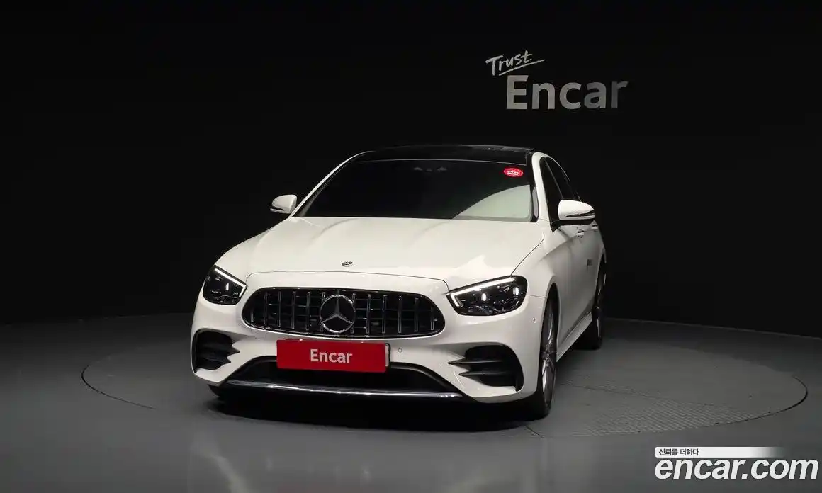 Mercedes-Benz E-Class 2022 2.0 гидро в Москве № 202387, фото 3