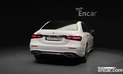 Mercedes-Benz E-Class 2022 2.0 гидро в Москве № 202387, миниатюра 4