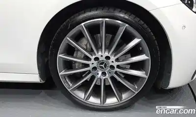 Mercedes-Benz E-Class 2022 2.0 гидро в Москве № 202387, миниатюра 5