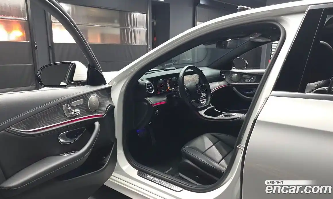 Mercedes-Benz E-Class 2022 2.0 гидро в Москве № 202387, фото 10