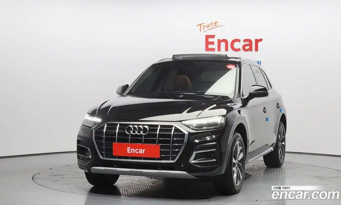 Audi Q5 2023 2.0 гидро в Москве № 207359, фото 3
