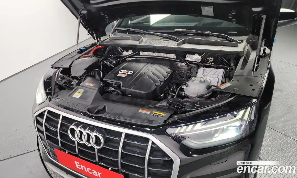 Audi Q5 2023 2.0 гидро в Москве № 207359, фото 6