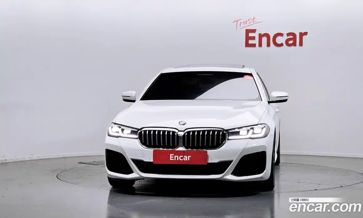 BMW 5-Series 2023 2.0 гидро в Москве № 211460, фото 3