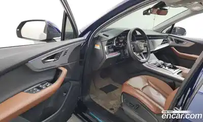 Audi Q7 2022 3.0 гидро в Москве № 212463, миниатюра 10