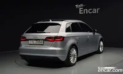 Audi A3 2015 2.0 гидро в Москве № 212651, миниатюра 2