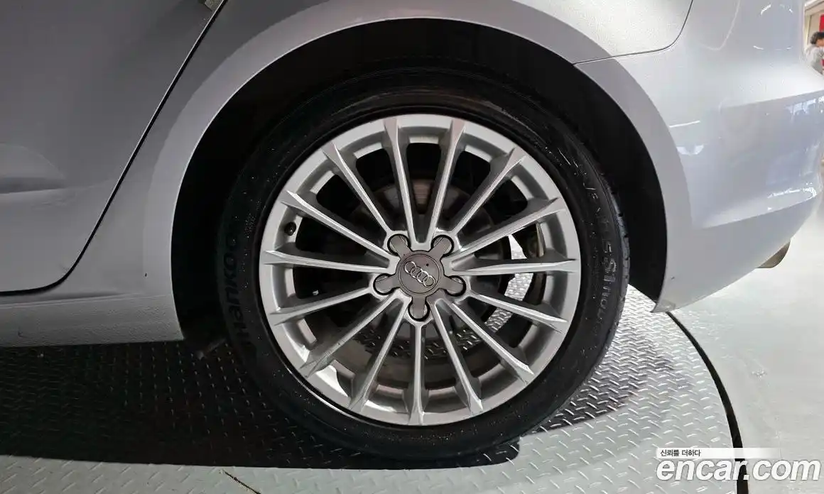 Audi A3 2015 2.0 гидро в Москве № 212651, фото 5