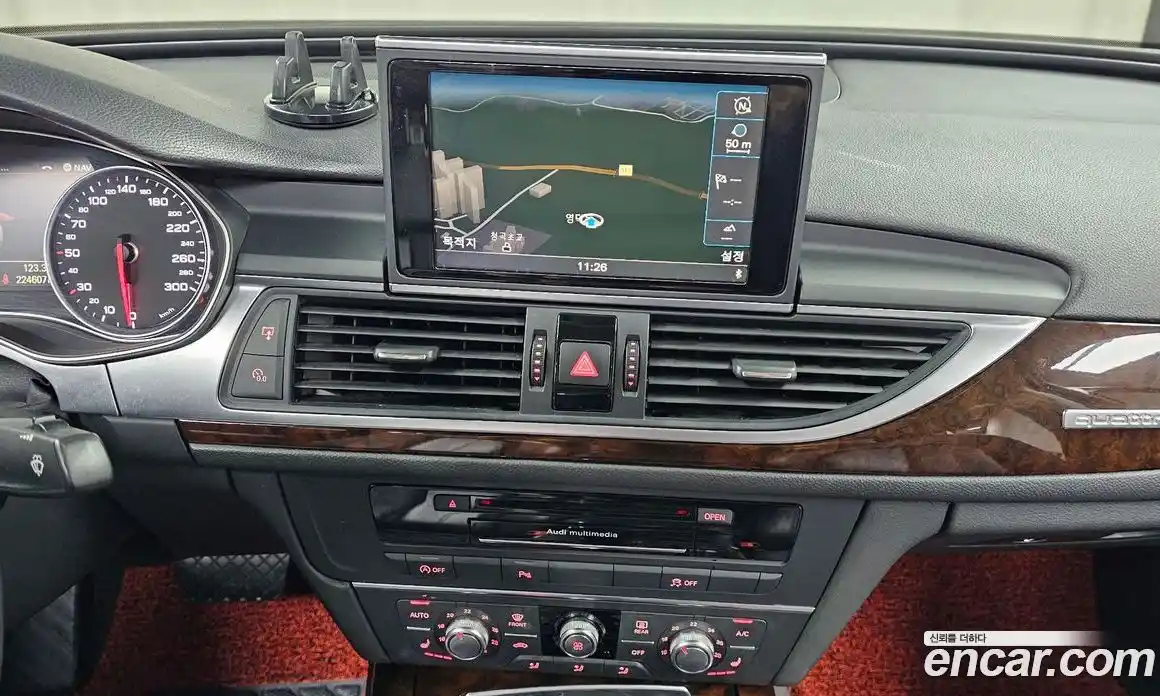 Audi A6 2014 3.0 гидро в Москве № 212681, фото 15