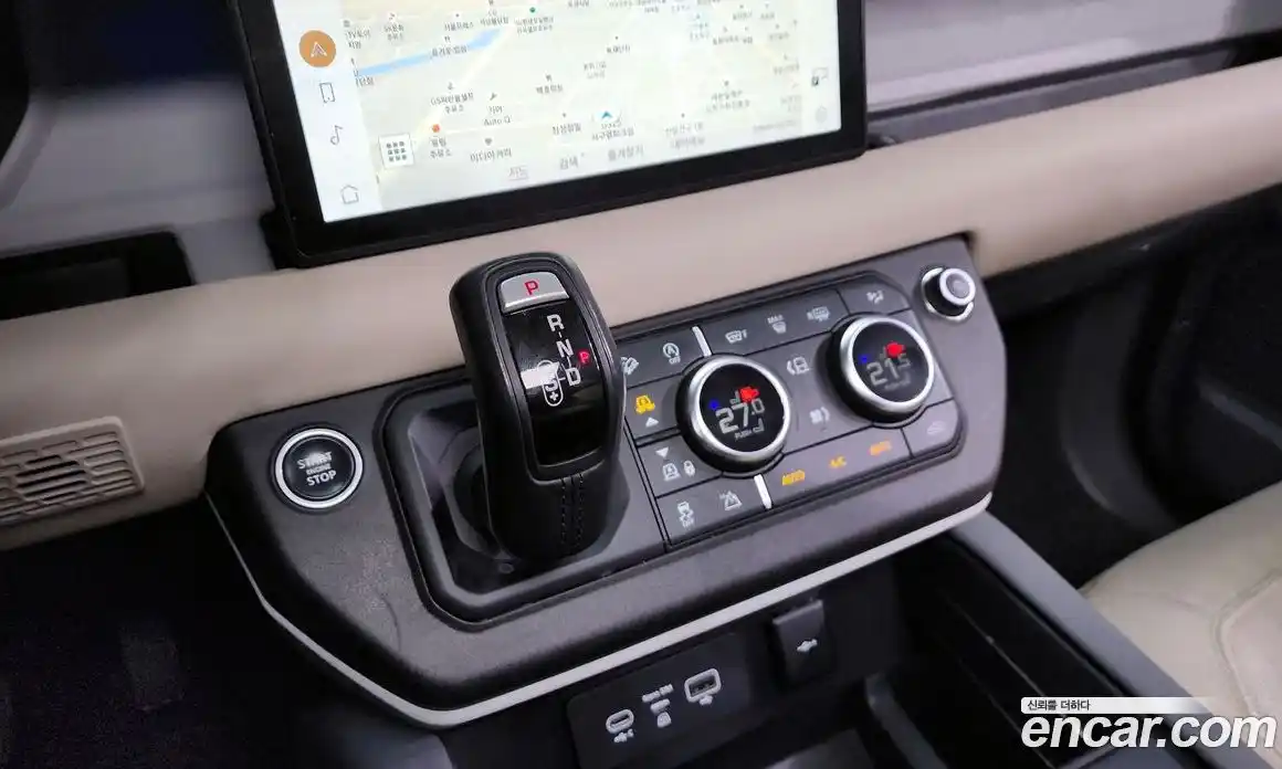 Land Rover Defender 2020 2.0 гидро в Москве № 213591, фото 9