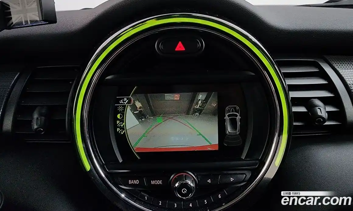Mini Cooper 2017 1.5 гидро в Москве № 214064, фото 15