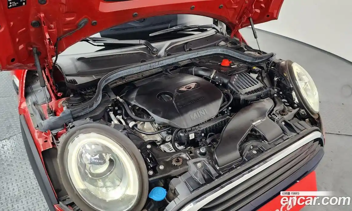 Mini Cooper 2017 1.5 гидро в Москве № 214064, фото 6