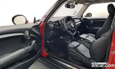 Mini Cooper 2017 1.5 гидро в Москве № 214064, миниатюра 10