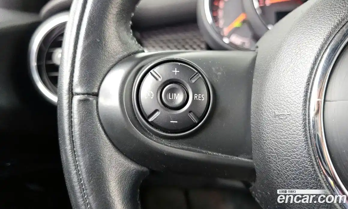Mini Cooper 2014 2.0 гидро в Москве № 214367, фото 19