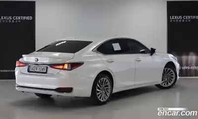 Lexus ES 2024 2.5 вариатор в Москве № 214779, миниатюра 2