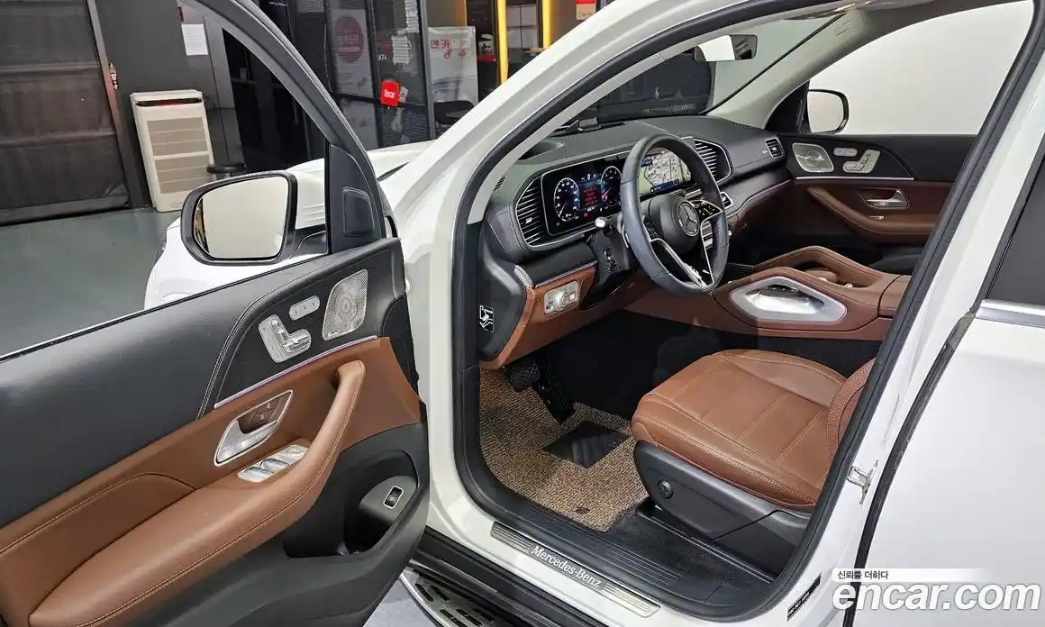 Mercedes-Benz GLE-Class 2023 3.0 гидро в Москве № 217810, фото 11