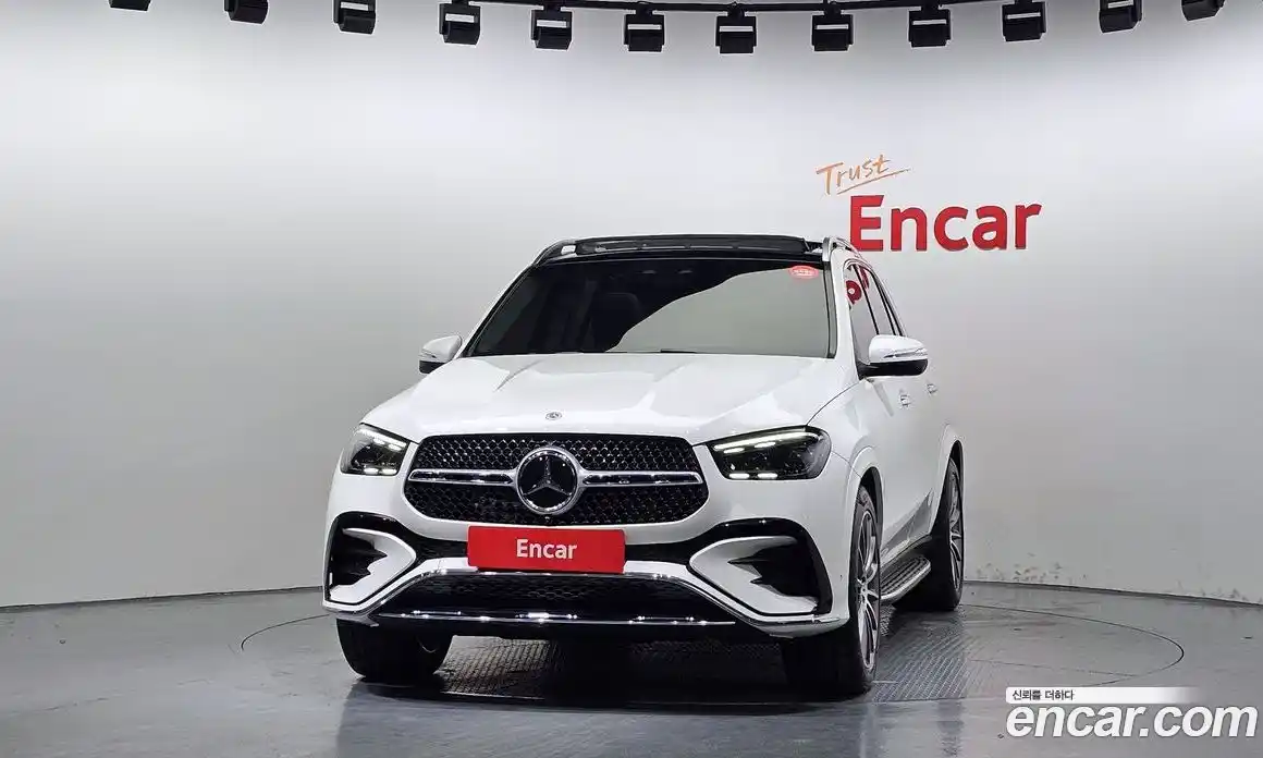 Mercedes-Benz GLE-Class 2023 3.0 гидро в Москве № 217810, фото 3