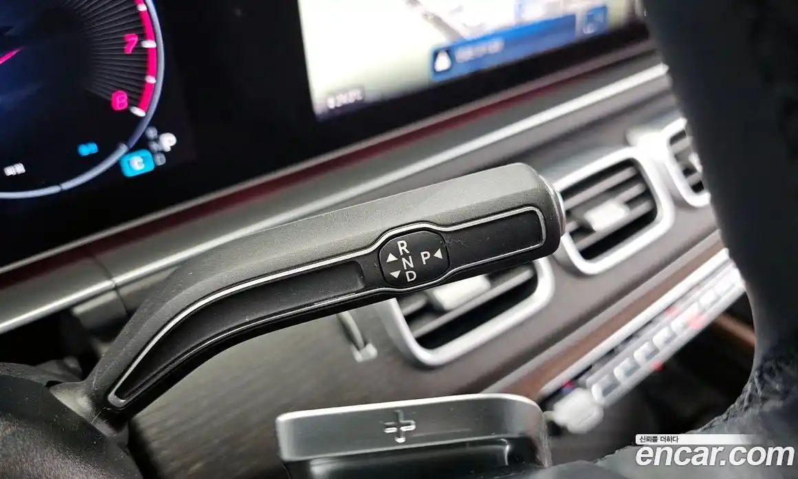 Mercedes-Benz GLE-Class 2023 3.0 гидро в Москве № 217810, фото 9