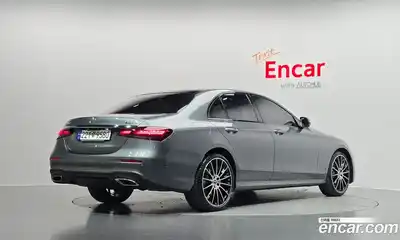 Mercedes-Benz E-Class 2022 2.0 гидро в Москве № 218312, миниатюра 2