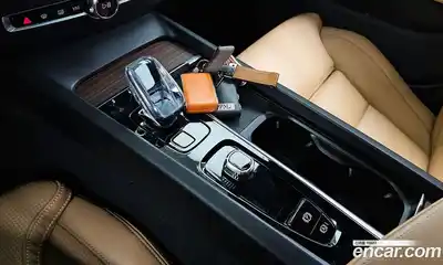 Volvo S60 2023 2.0 гидро в Москве № 230446, миниатюра 9