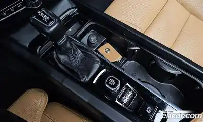 Volvo V60 2019 2.0 гидро в Москве № 230623, миниатюра 9