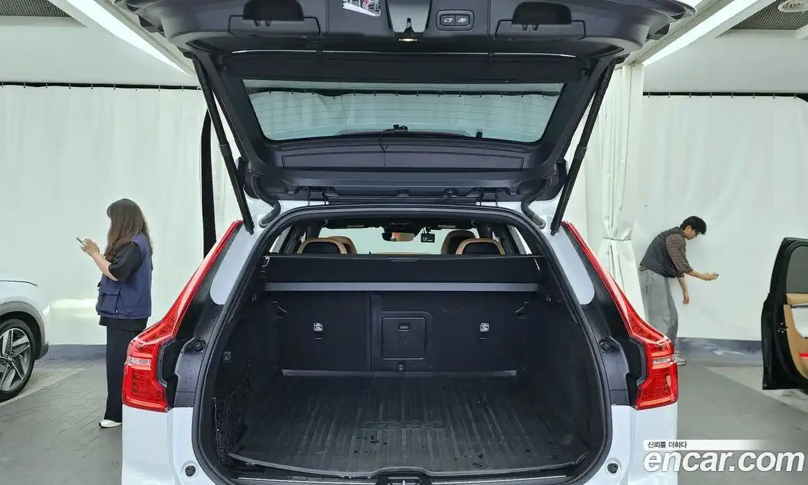 Volvo XC60 2018 2.0 гидро в Москве № 230660, фото 20