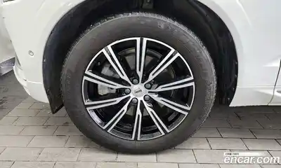 Volvo XC60 2018 2.0 гидро в Москве № 230660, миниатюра 5