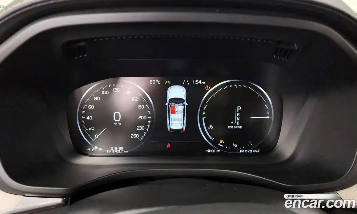 Volvo XC60 2018 2.0 гидро в Москве № 230660, фото 8