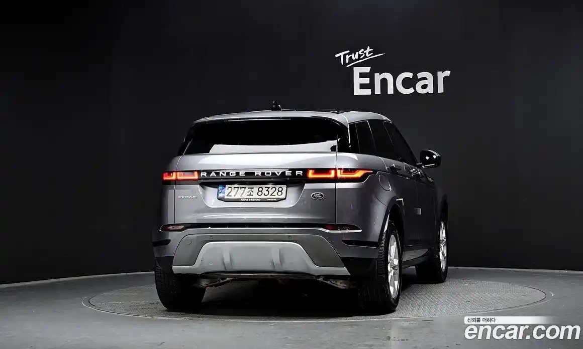 Land Rover Range-Rover Evoque 2021 2.0 гидро в Москве № 231282, фото 4