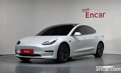 Tesla Model 3, 2020