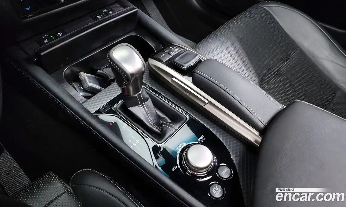 Lexus GS 2016 3.5 гидро в Москве № 232045, фото 9