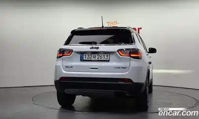 Jeep Compass 2022 2.4 гидро в Москве № 232355, миниатюра 4