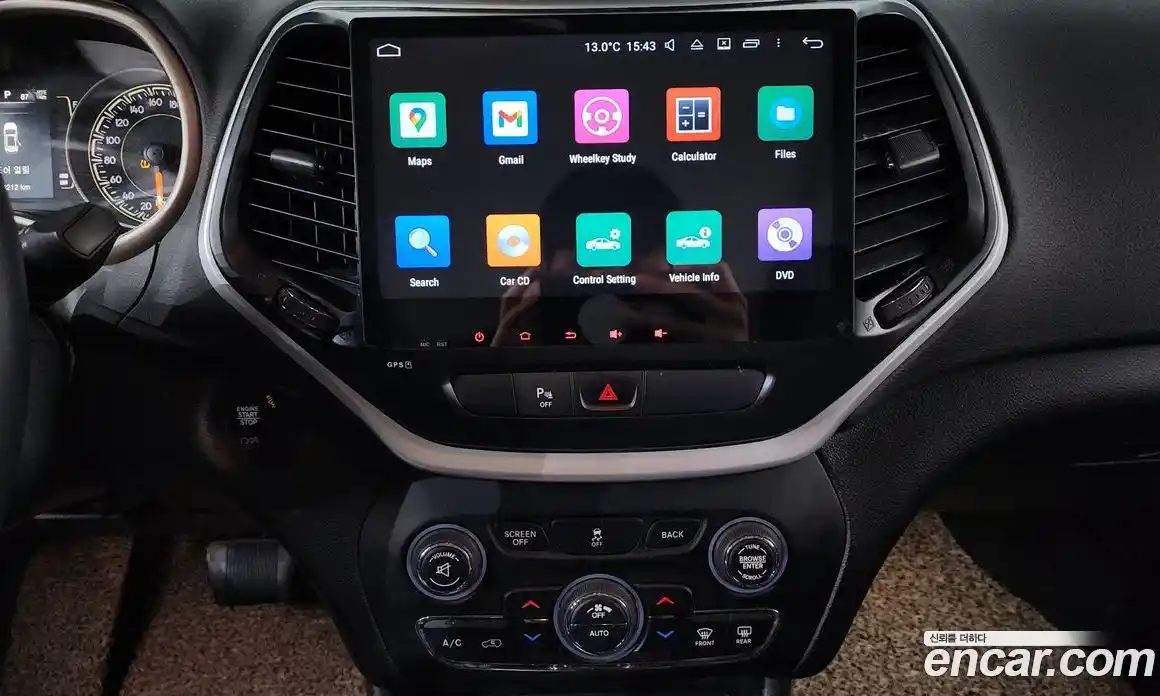 Jeep Cherokee 2016 2.4 гидро в Москве № 232707, фото 14