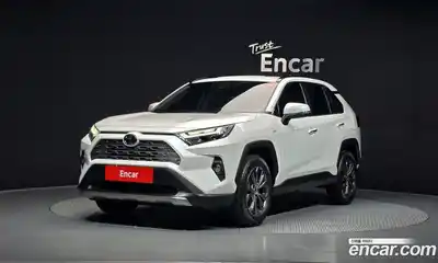 Toyota RAV4, 2025