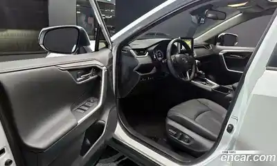 Toyota RAV4 2025 2.5 гидро в Москве № 232824, миниатюра 11