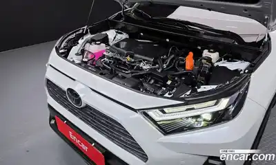 Toyota RAV4 2025 2.5 гидро в Москве № 232824, миниатюра 6