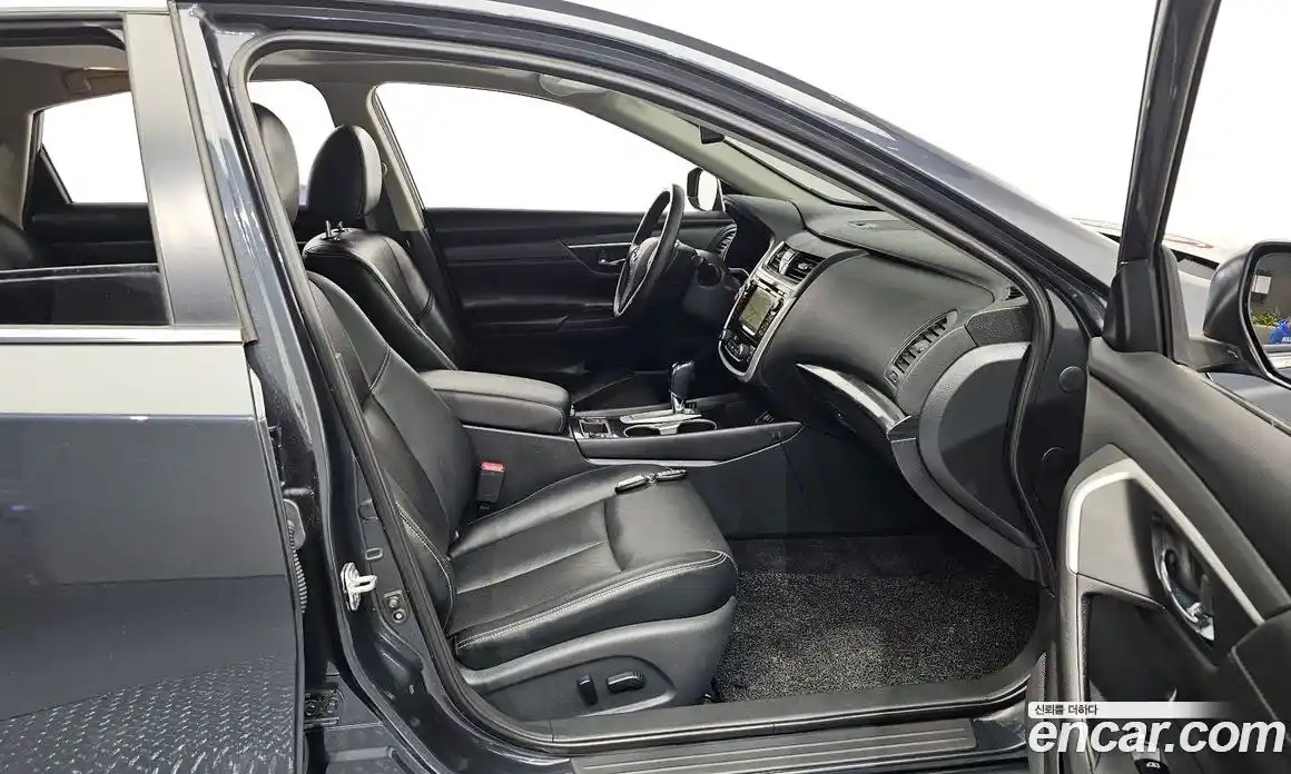 Nissan Altima 2018 2.5 гидро в Москве № 238448, фото 11