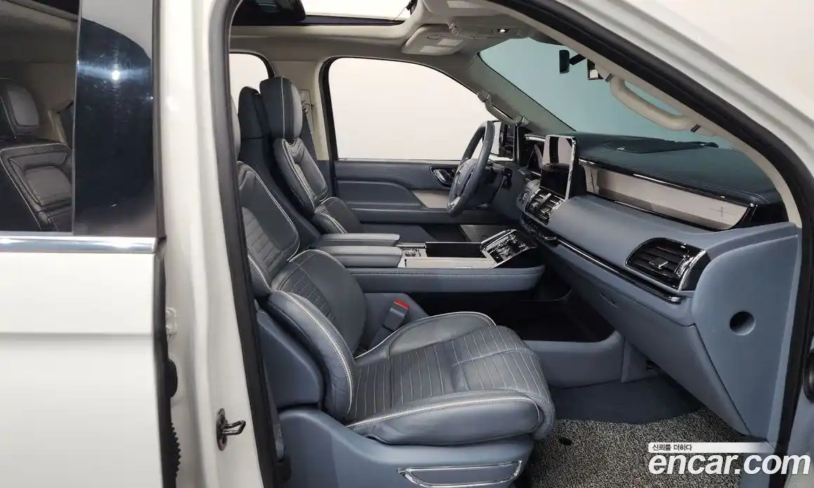 Lincoln Navigator 2020 3.5 гидро в Москве № 255762, фото 11