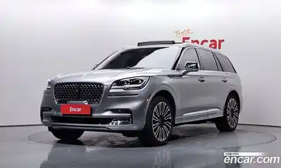 Lincoln Aviator, 2020