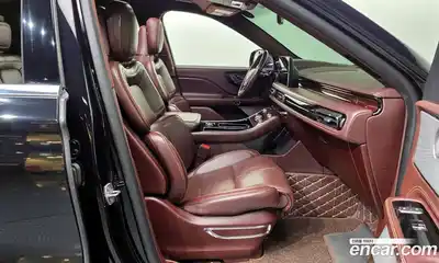 Lincoln Aviator 2020 3.0 гидро в Москве № 255821, миниатюра 11