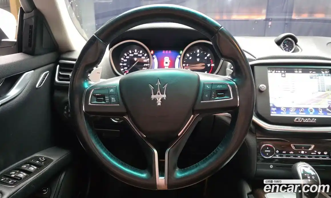 Maserati Ghibli 2015 3.0 гидро в Москве № 255908, фото 13