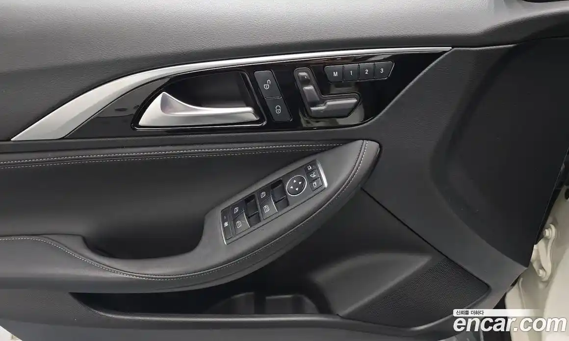 Infiniti QX30 2019 2.0 гидро в Москве № 256126, фото 17