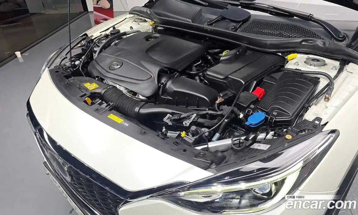 Infiniti QX30 2019 2.0 гидро в Москве № 256126, фото 6