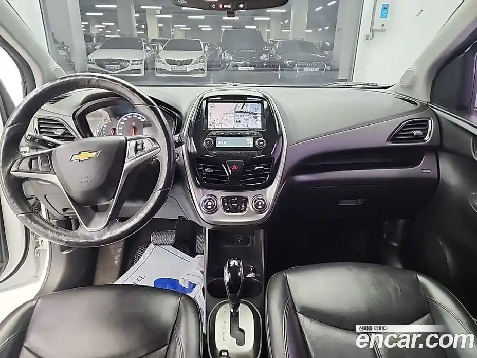 Chevrolet Spark 2016 1.0 гидро в Москве, фото 7