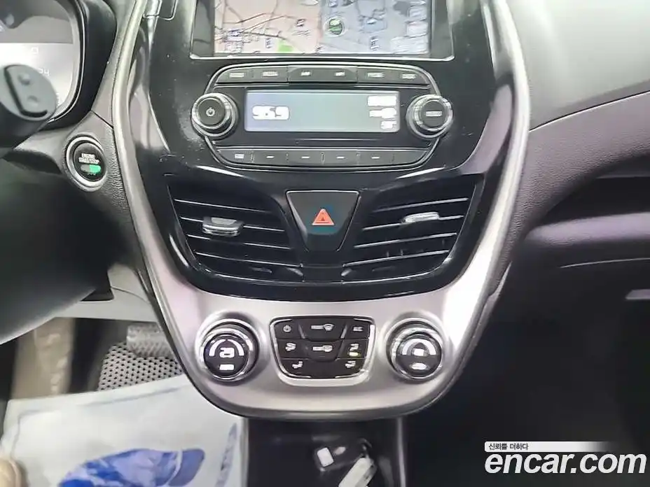 Chevrolet Spark 2016 1.0 гидро в Москве, фото 10