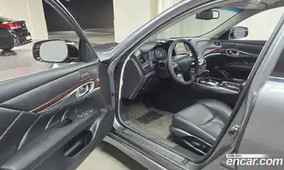 Infiniti Q70 2019 3.7 гидро в Москве № 267840, миниатюра 10