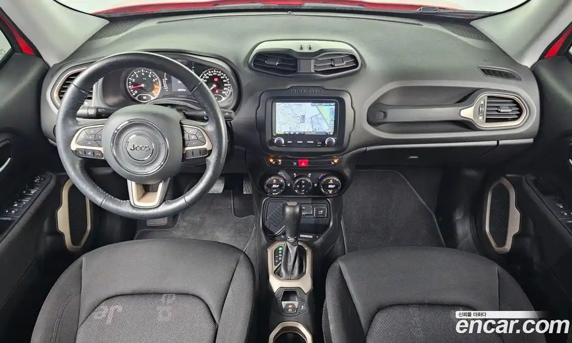 Jeep Renegade 2016 2.4 гидро в Москве № 273193, фото 7